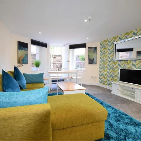 The Grange - Yourapartment * Bristol