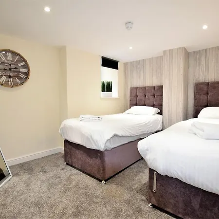 The Grange - Yourapartment * Bristol